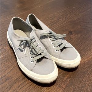 Superga classic grey sneaker